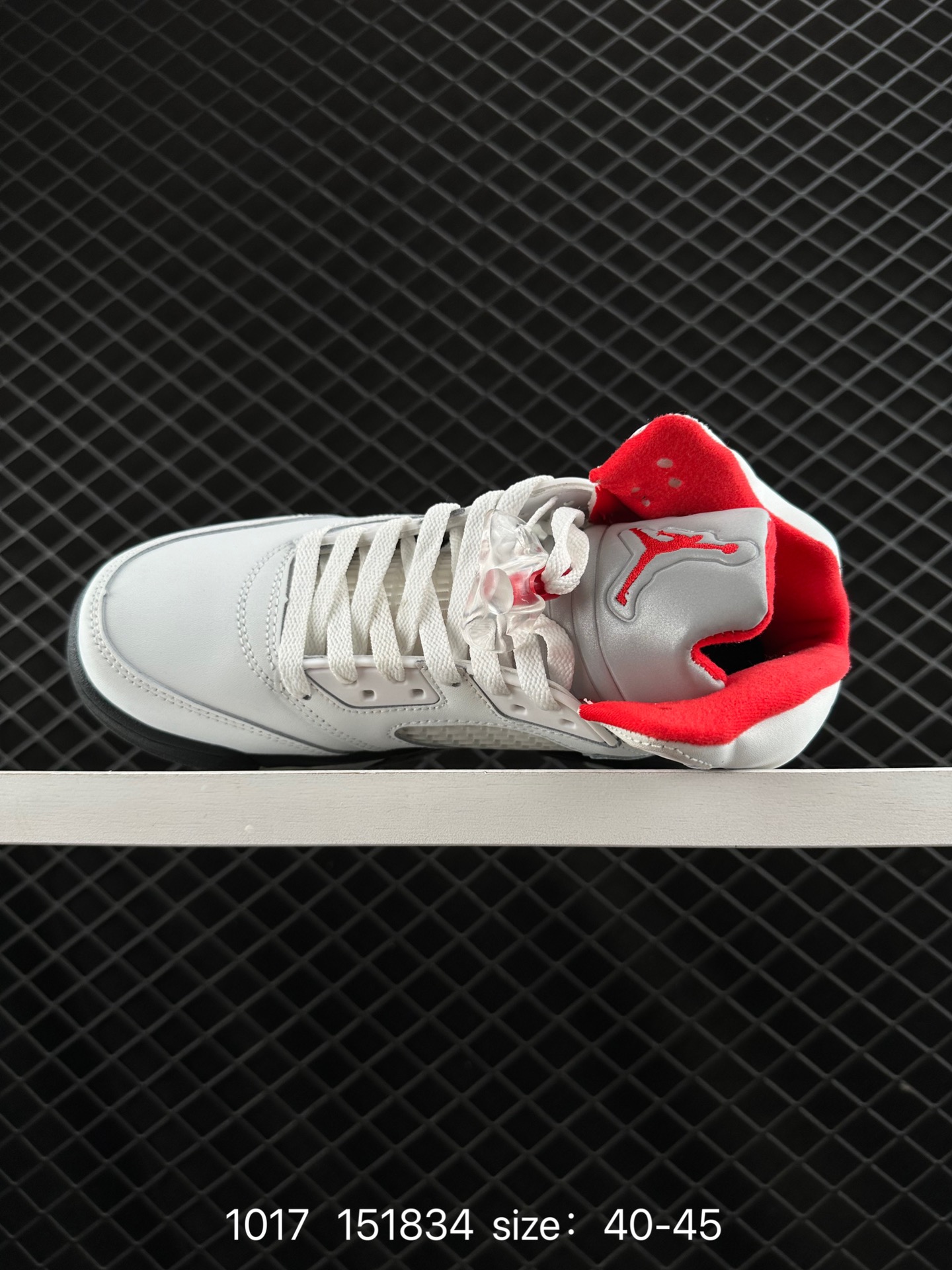 AIR JORDAN 5 fire red “